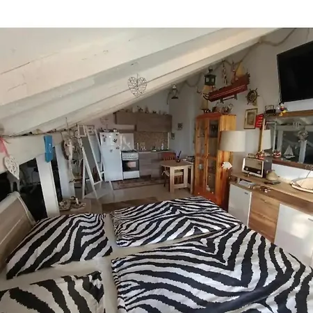 公寓 Loft Robinson,bediferent