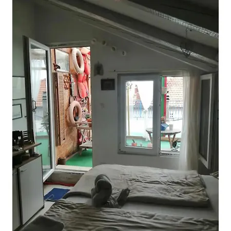 Loft Robinson,bediferent 公寓