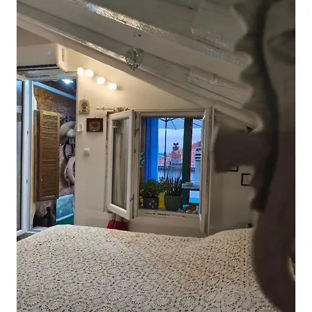 Loft Robinson,bediferent,free Parking&sailing * Šibenik