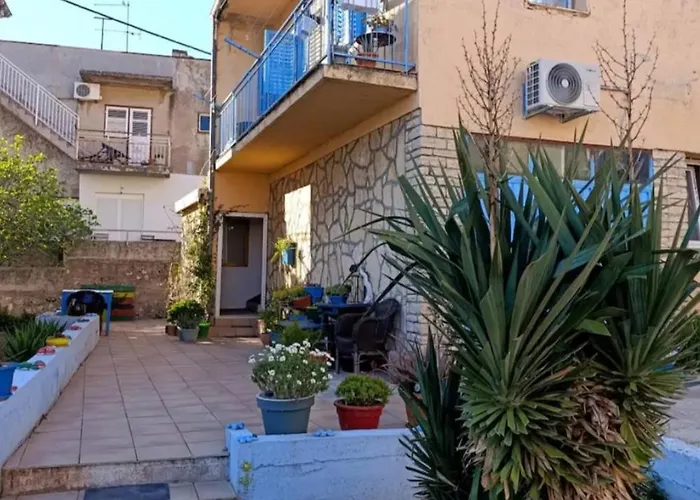 Apartment Loft Robinson,bediferent *