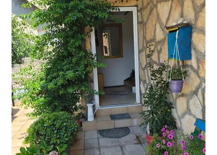 Loft Robinson,bediferent * Šibenik